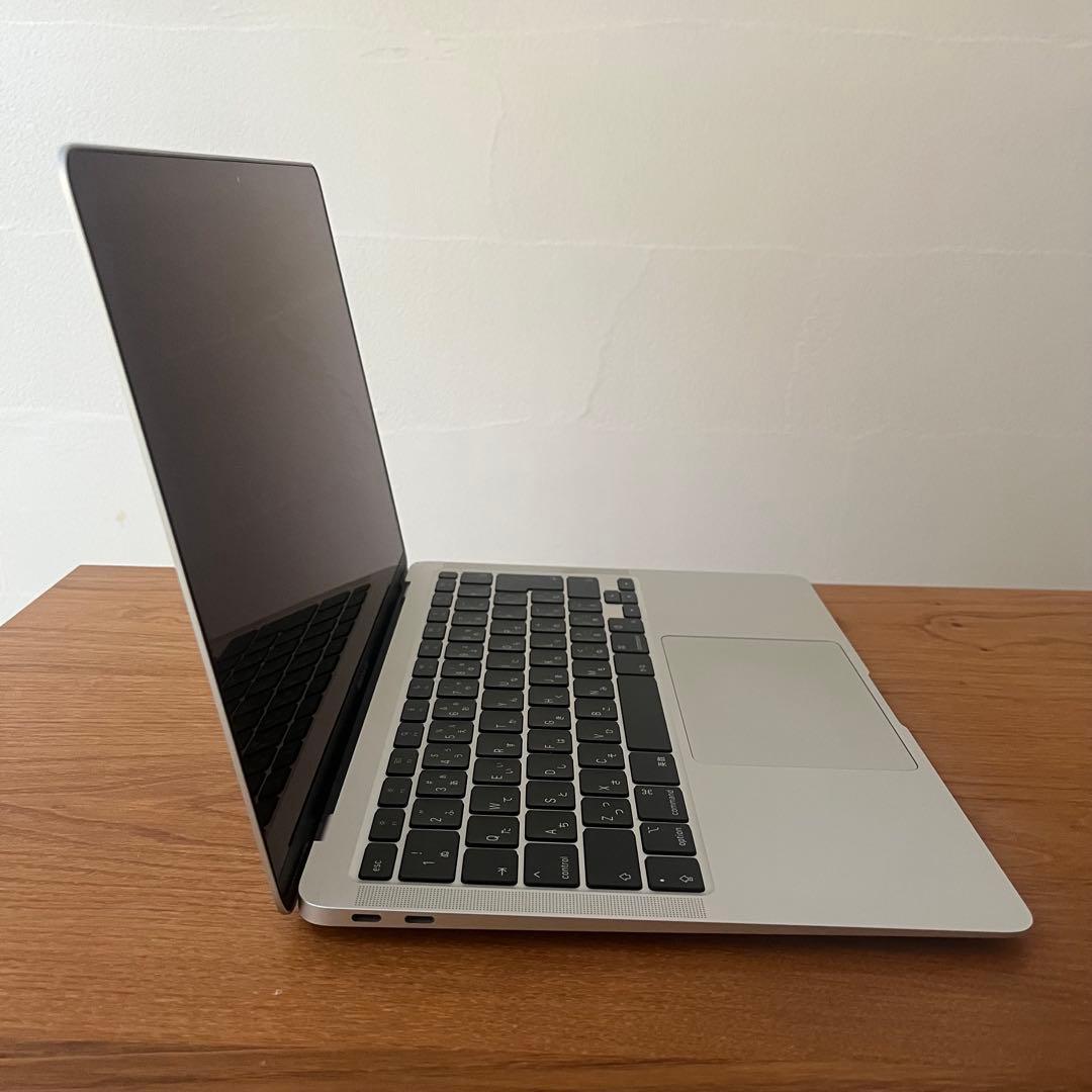【美品】MacBook Air M1 8GB 256GB シルバー