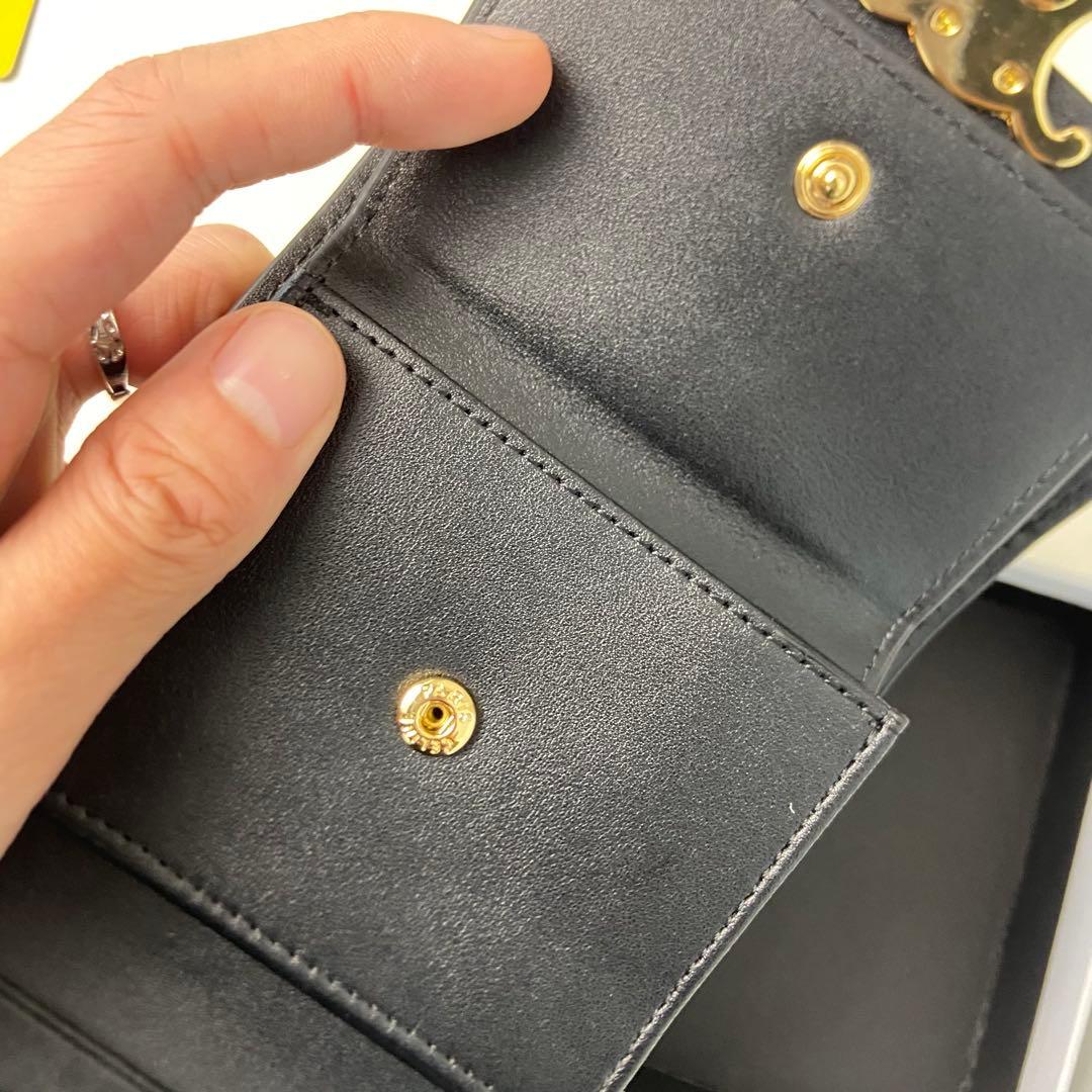 美品✨送料込み CELINE セリーヌ　ブラック 三つ折り財布
