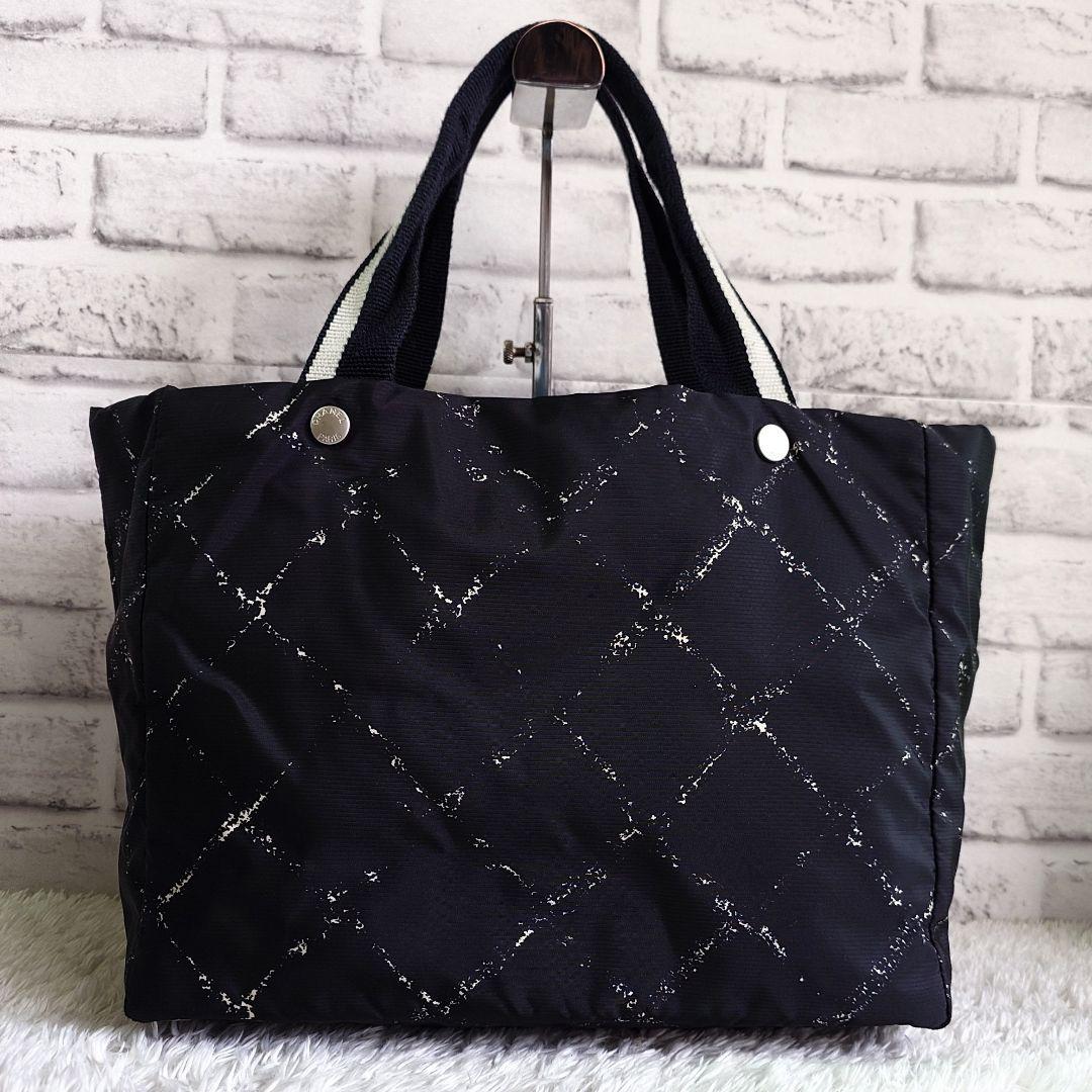 シャネル トラベルライン トートバッグ A4収納可能 ブラック シルバー金具