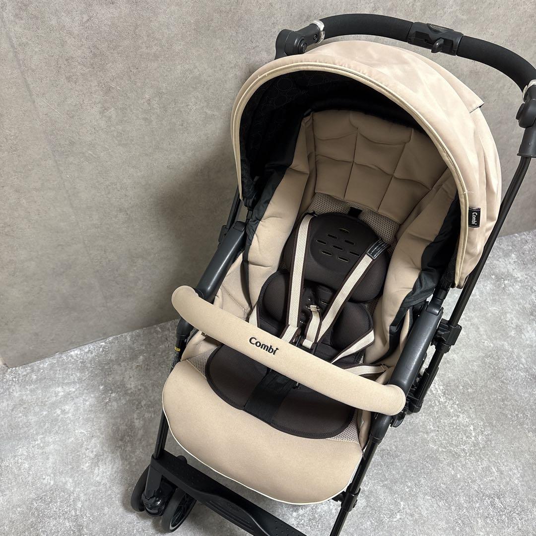 コンビ ベビーカー メチャカルハンディ オート4キャス エッグショック