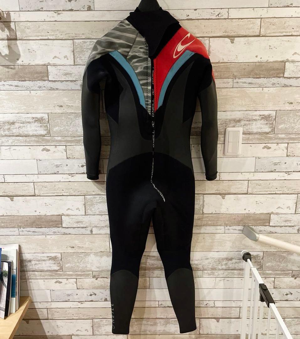 【送料込み】O'NEILL メンズS 160cm 58kg セミドライ 5/3