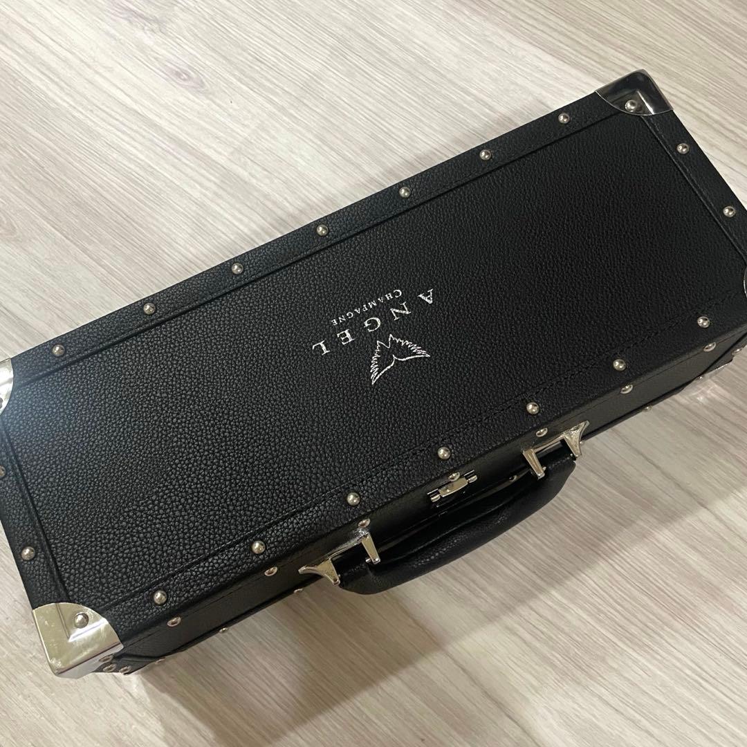 エンジェルシャンパン ブラック