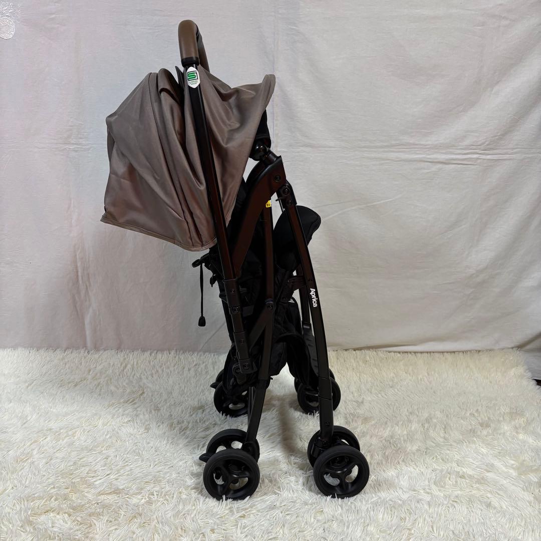 極美品　アップリカ　ベビーカー　カルーンエアメッシュ　両対面　軽量
