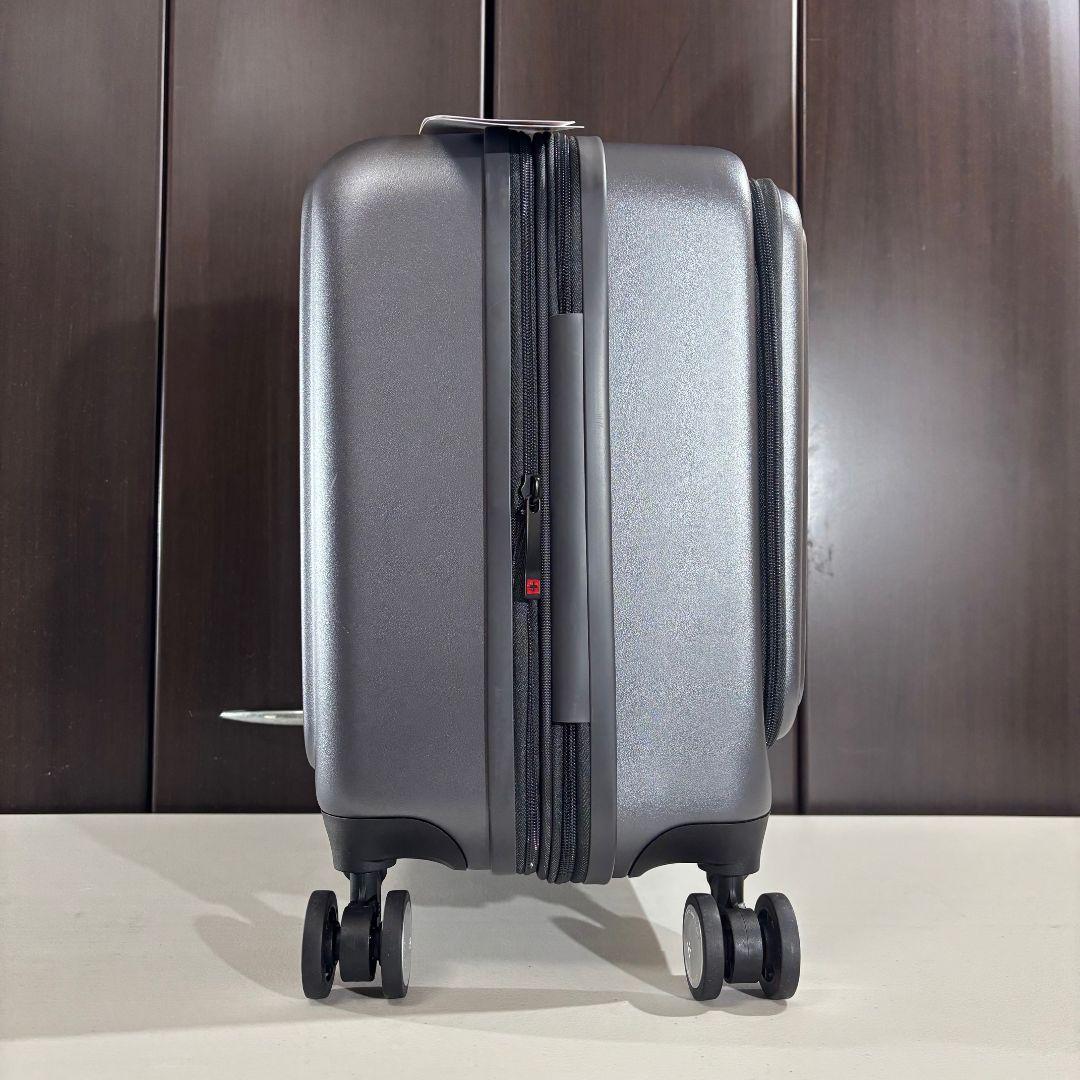 スイスミリタリー SM-C318 18in スーツケース 37L（拡張時42L）