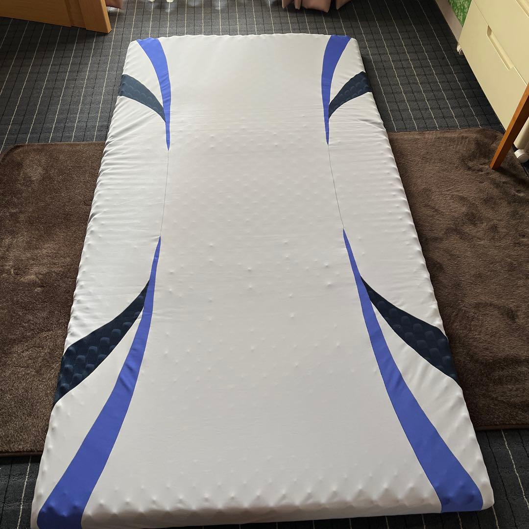 西川　エアー　マットレス　メルカリ便