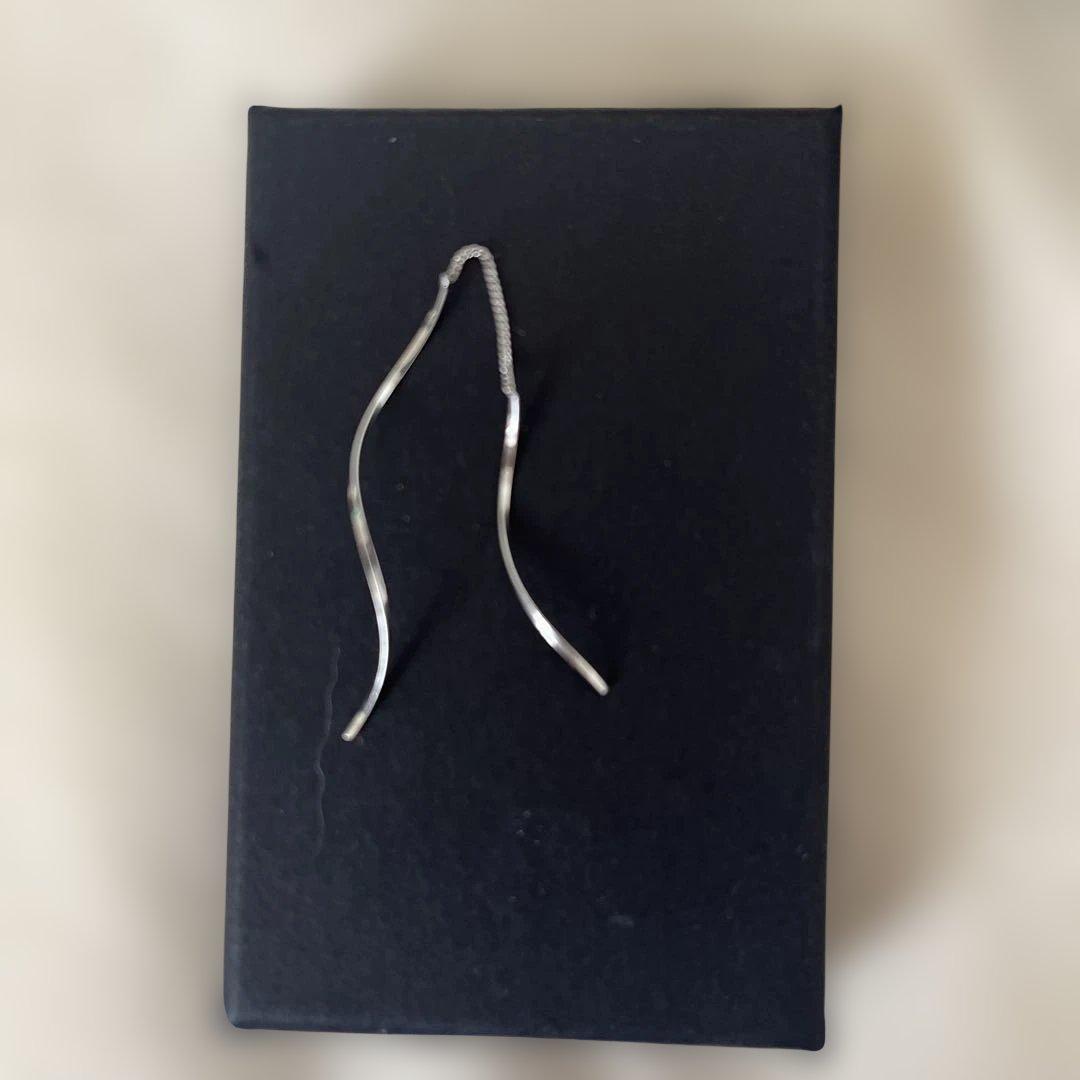 ジュエリーツツミ プラチナピアス 両耳/ウェーブライン/スウィング/PT850