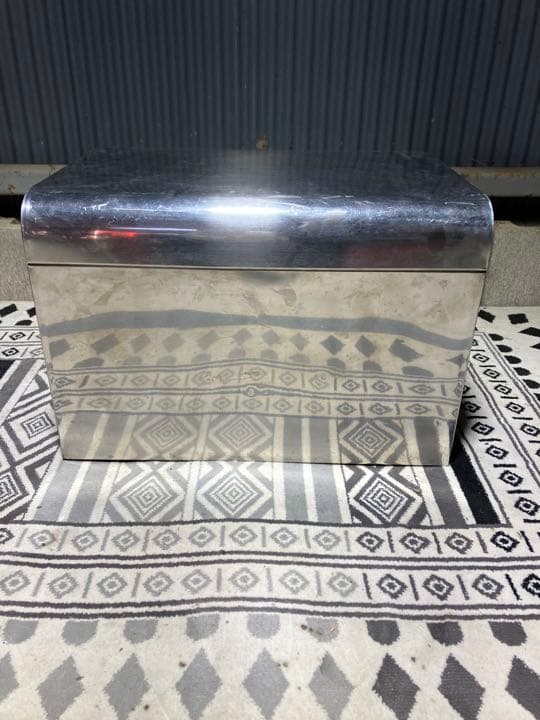 ステンレス製BOX  中古品　美品