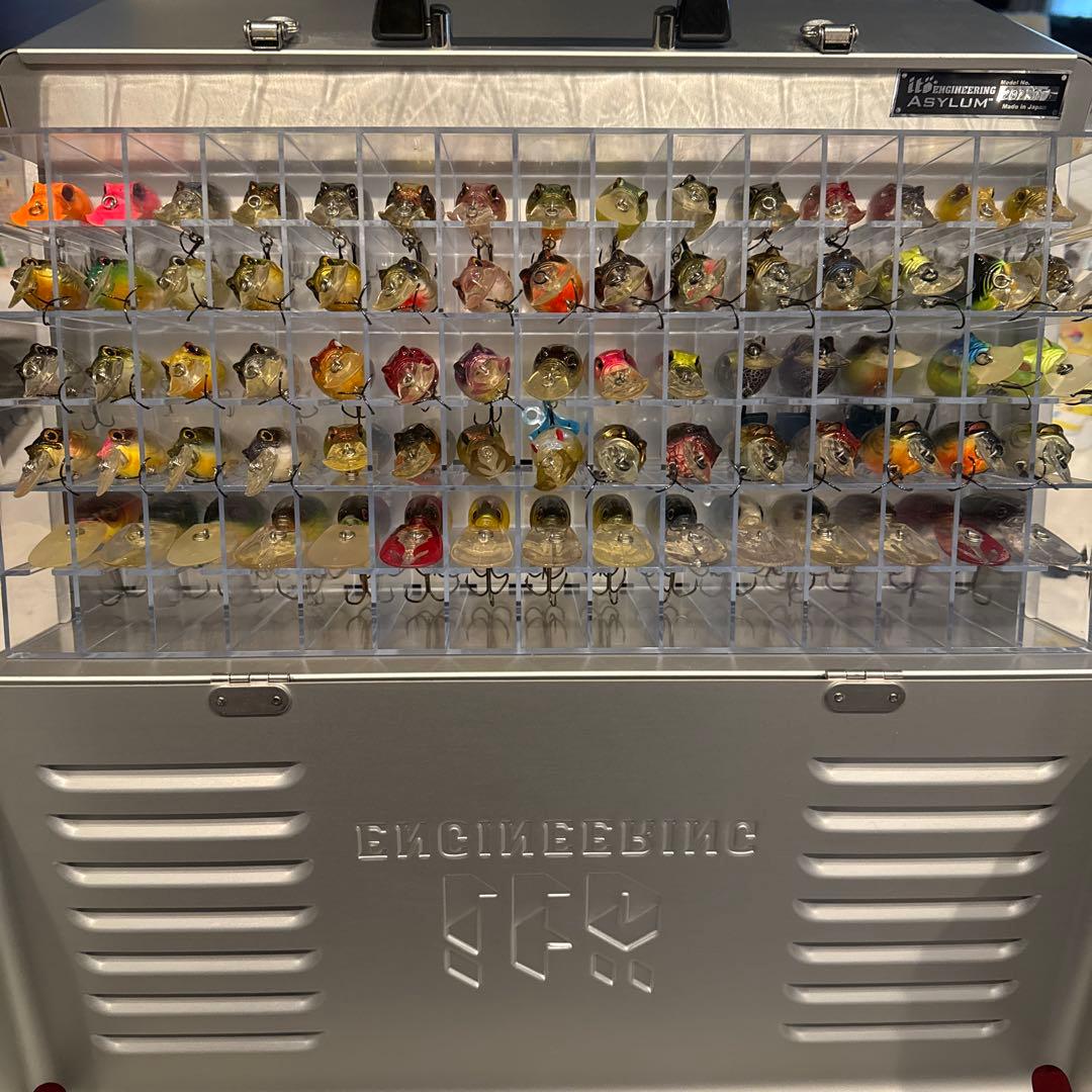 メガバス　アサイラム　ルアー75個