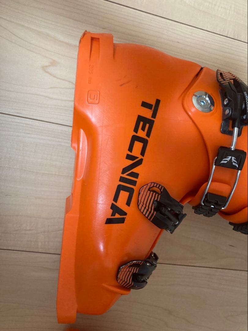 TECNICA R90 オレンジ スキーブーツ