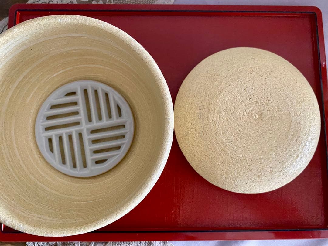 お値下げしました 未使用品：伊賀焼窯元『長谷園』の陶珍（大）陶器製おひつ 蓋付き