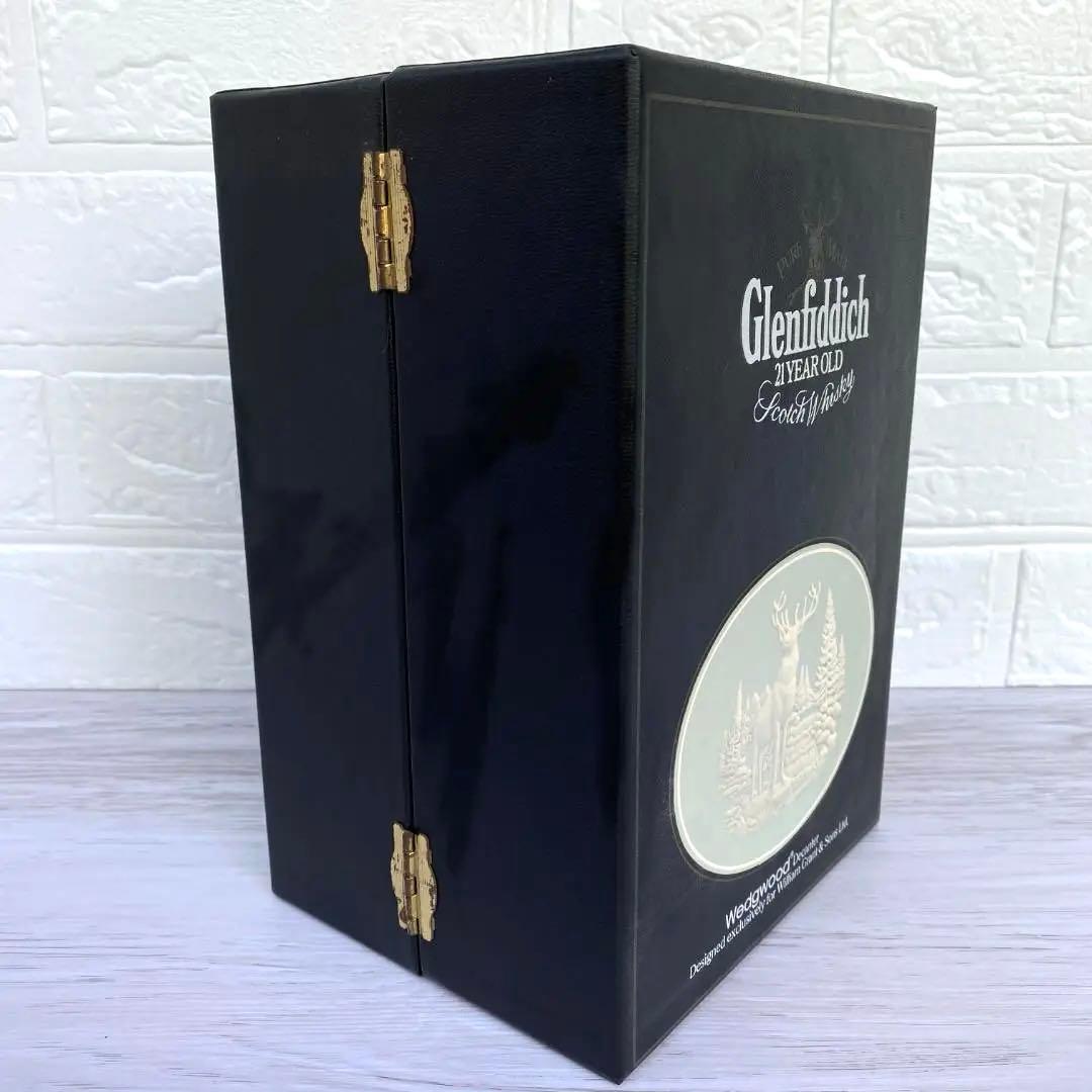 ◆希少◎箱付き◎未開栓◎Glenfiddich 21年 ウェッジウッドデキャンタ