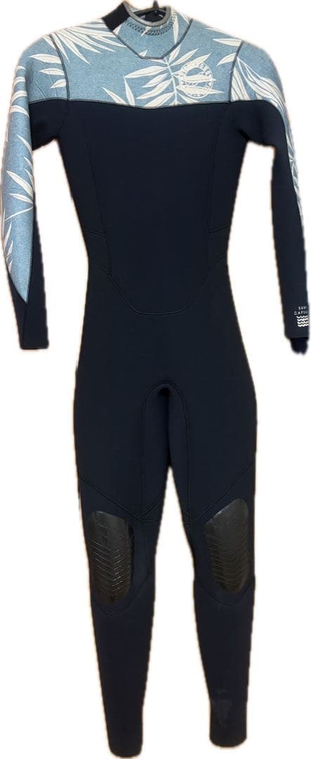 BILLABONG ビラボン3ミリフルスーツ　レディースMサイズ