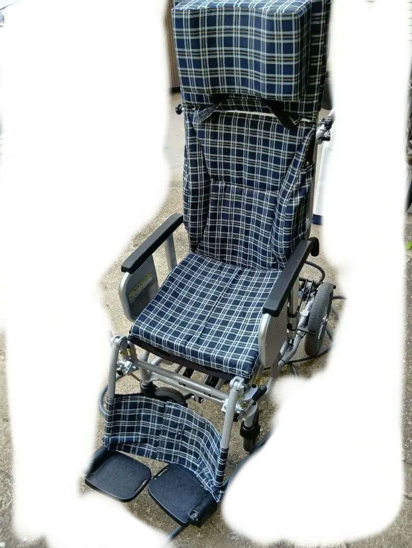 カワムラサイクル　あい&ゆうき　フルリクライニング　車椅子