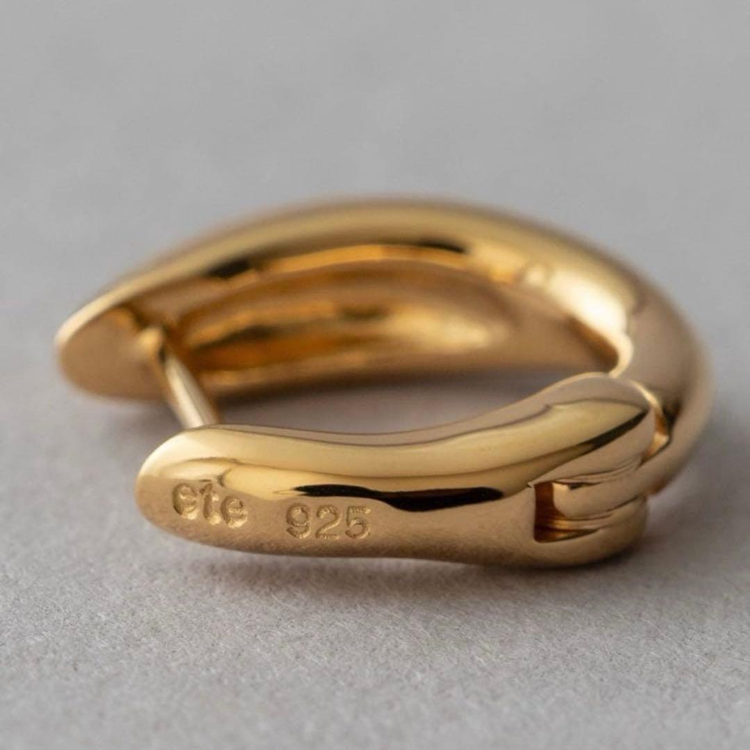 美品　ete チャンキーハグピアス　イエローゴールド　シルバー925 両耳