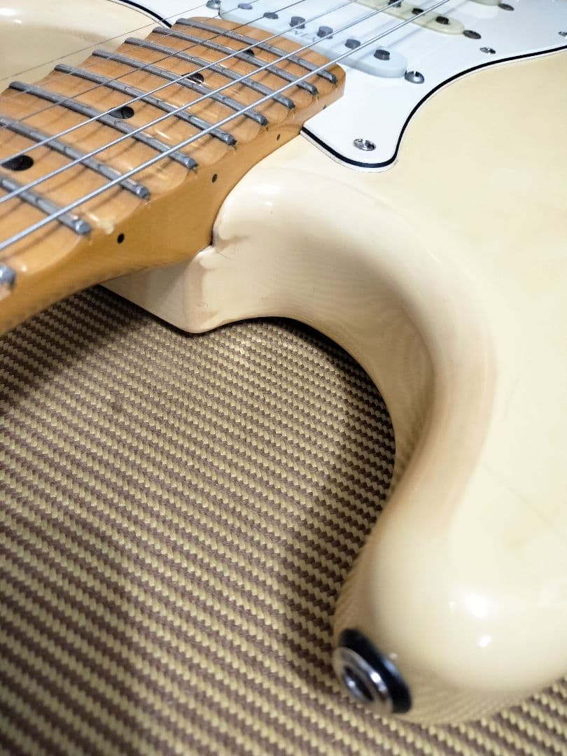 Fender Japan ST72-140YM イングヴェイモデル