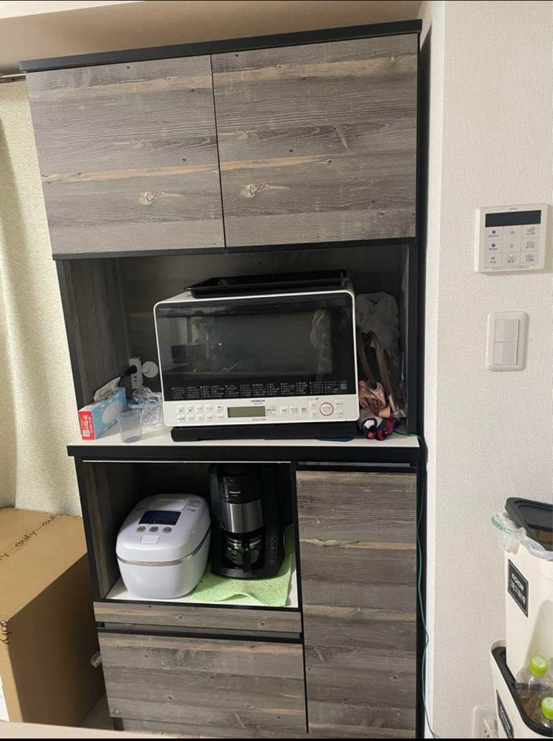 キッチンキャビネット