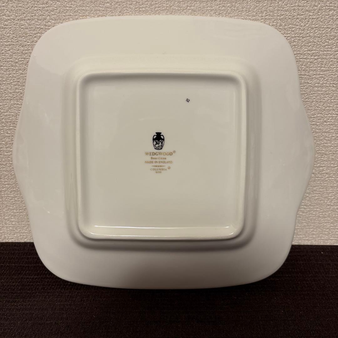 ウェッジウッド　コロンビア　パウダールビー　B&Bプレート ディナープレート