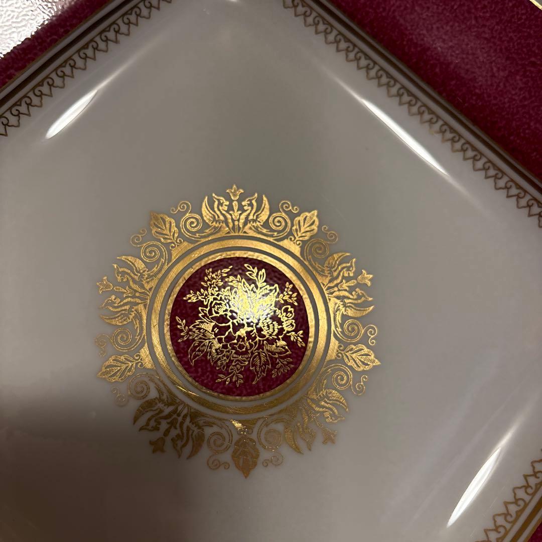 ウェッジウッド　コロンビア　パウダールビー　B&Bプレート ディナープレート