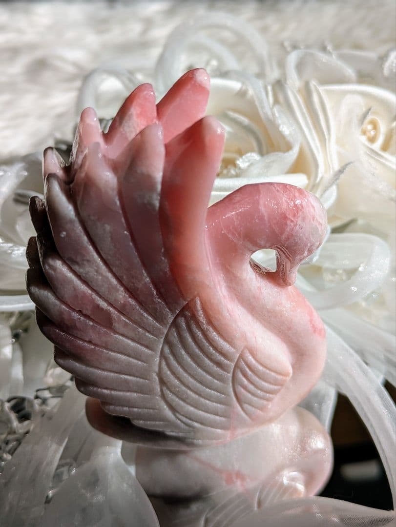 希少　⚜️ピンクオパール⚜️　ミルキーピンク　スワン　白鳥　天然石