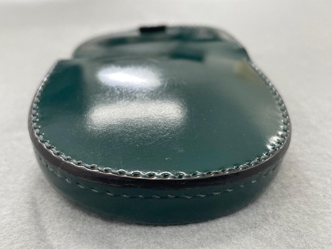 【未使用】ケース　コードバン　馬蹄形　小銭入れ　ダークグリーン