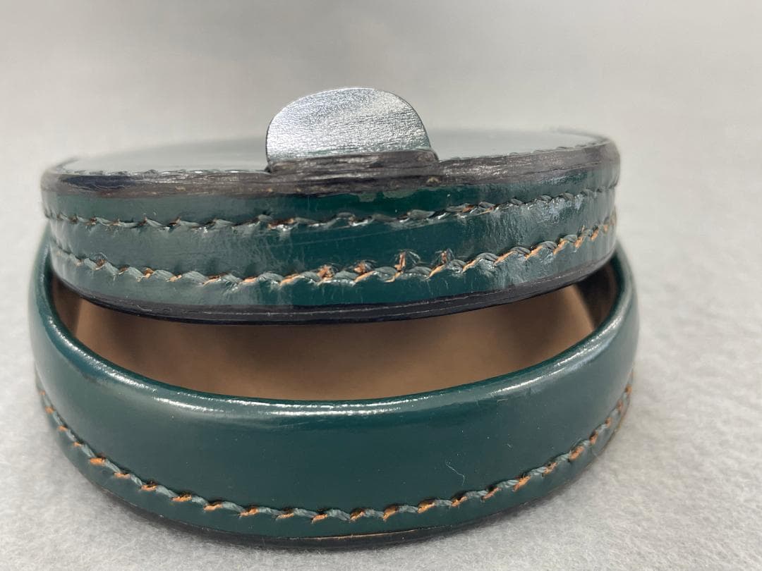 【未使用】ケース　コードバン　馬蹄形　小銭入れ　ダークグリーン