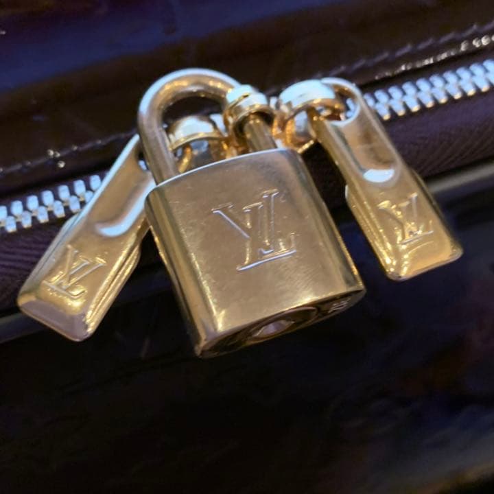 bebesuga様 ルイ ヴィトン ヴェルニ　ペカズ45 キャリー