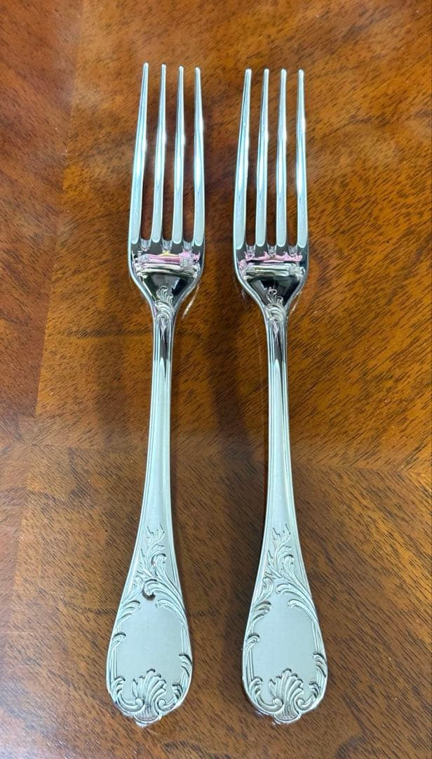 【極美品・レア/マルリー/テーブルサイズ】クリストフル　希少なアカンサス模様入り