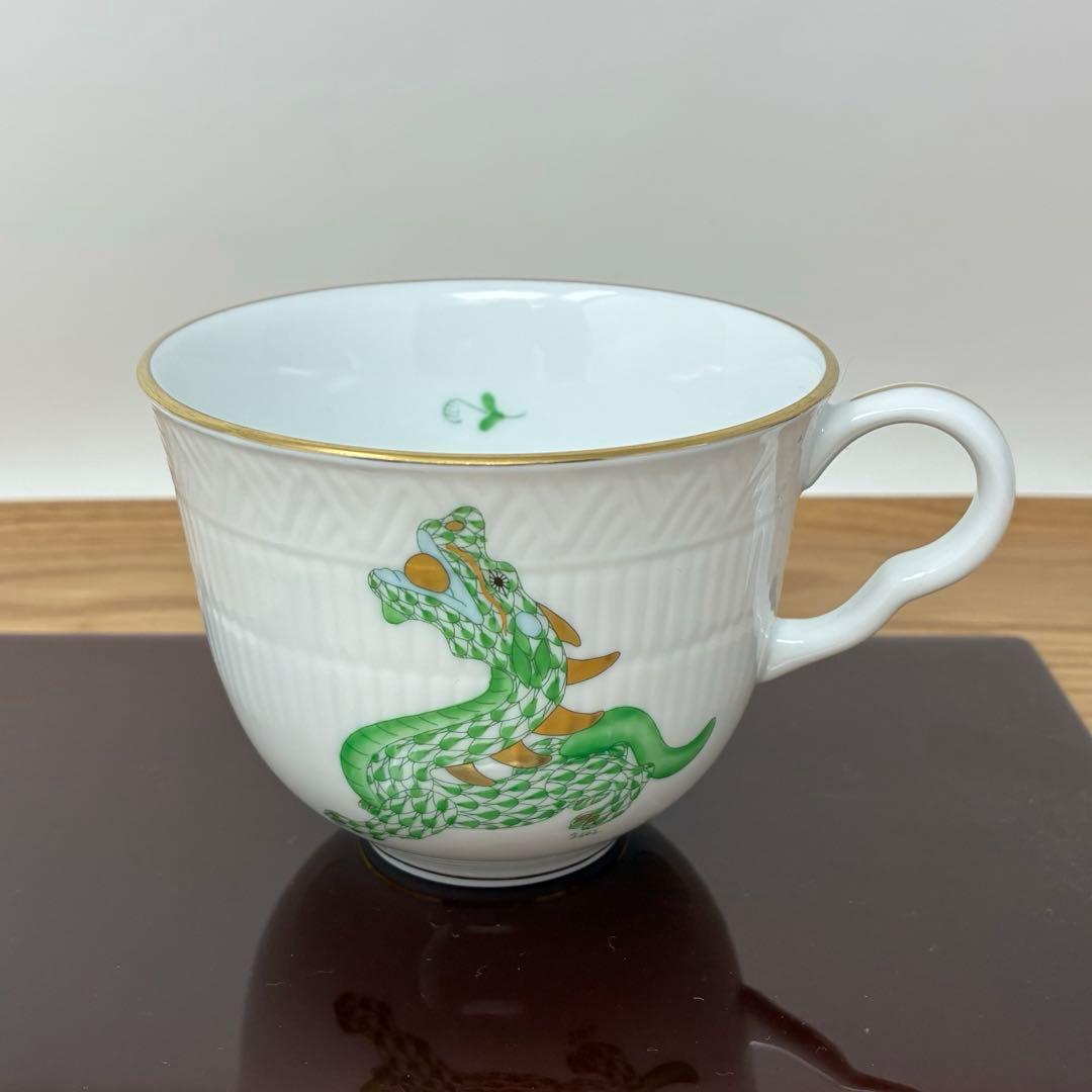 ヘレンド　干支　マグカップ　龍　ドラゴン　アポニー　インドの華