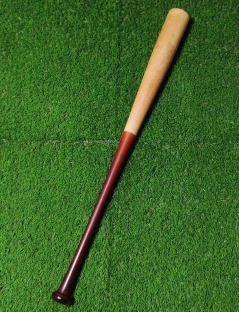 アシックス　丸佳浩　木製バット　かわ