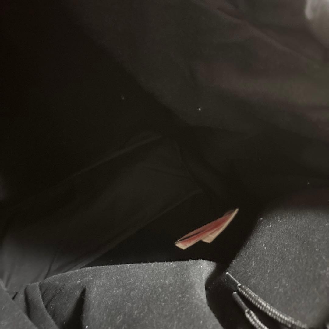 MARNI ブラック リュック 子供用(大人も使えます)