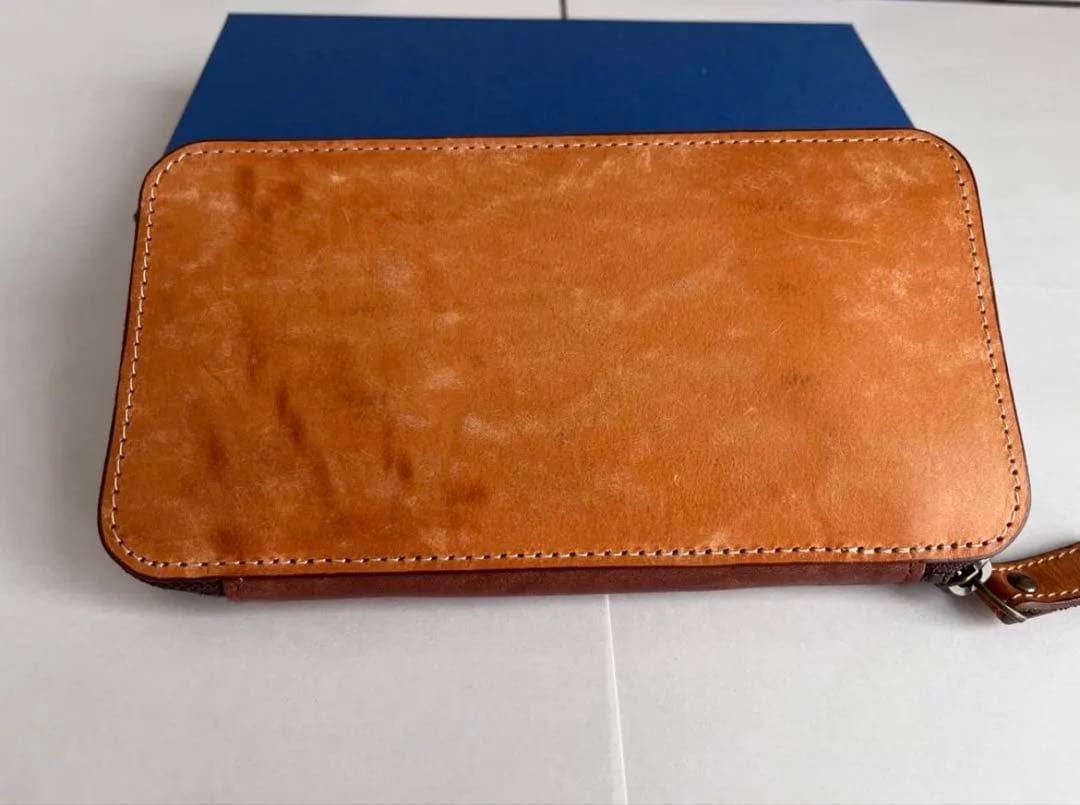 限定Luddite レザーラウンドジップペンケースカフェラテ