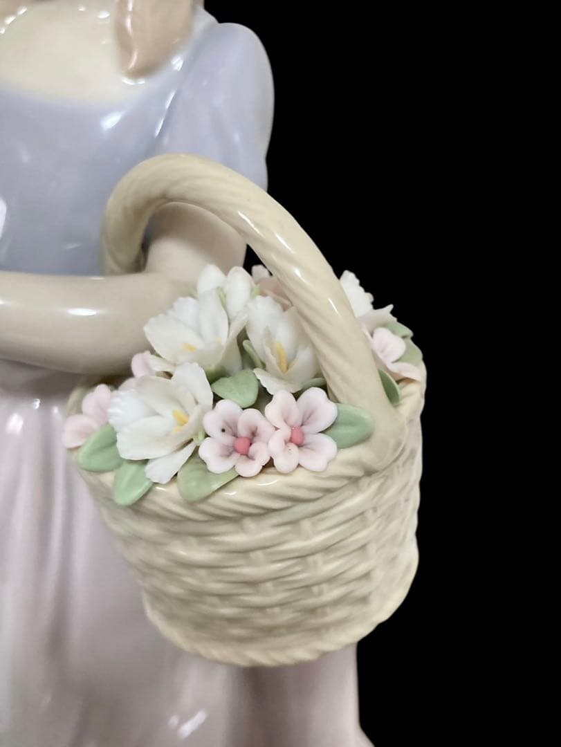 リヤドロ LLADRO 仲良しの2人 陶器人形 花と少女 置物(W)