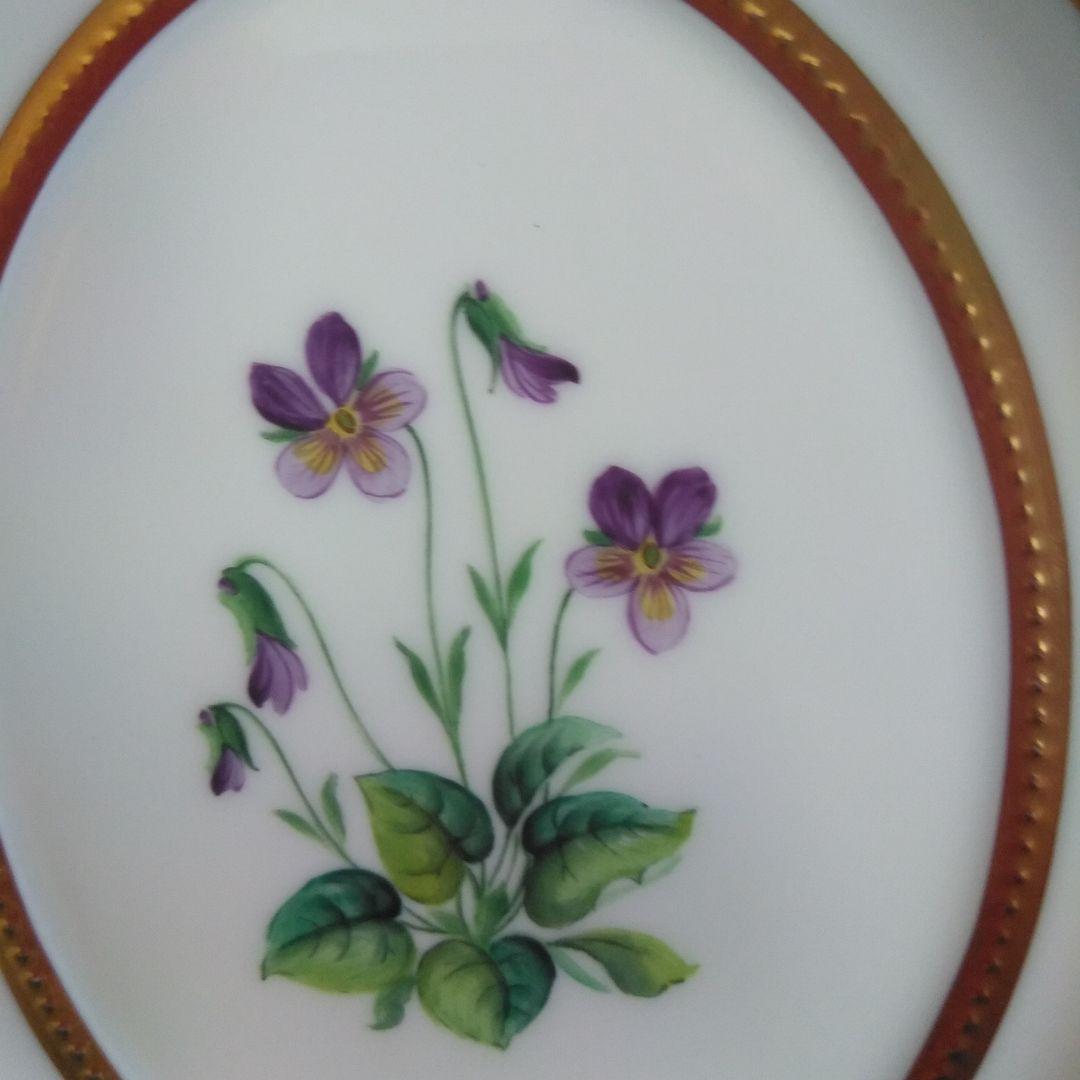 アウガルテン   メドウフラワーズ（6314V）飾り皿  すみれ