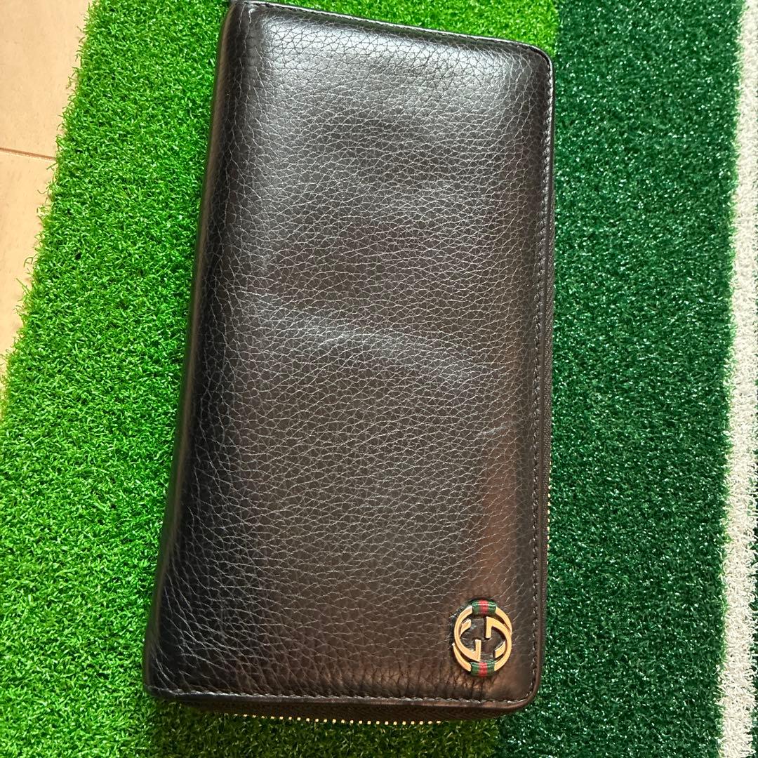 よ*ー様 Gucci ブラックレザー 長財布