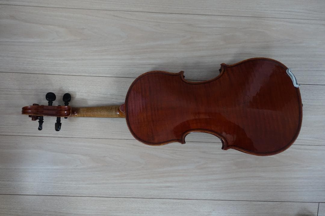 フレンチ・モダンヴァイオリン1982年　裏板一枚　中古品