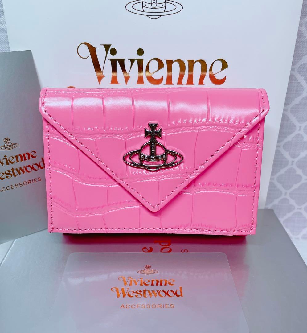 新作【内柄も素敵☆最新】Vivienne Westwood 三折財布 ピンク
