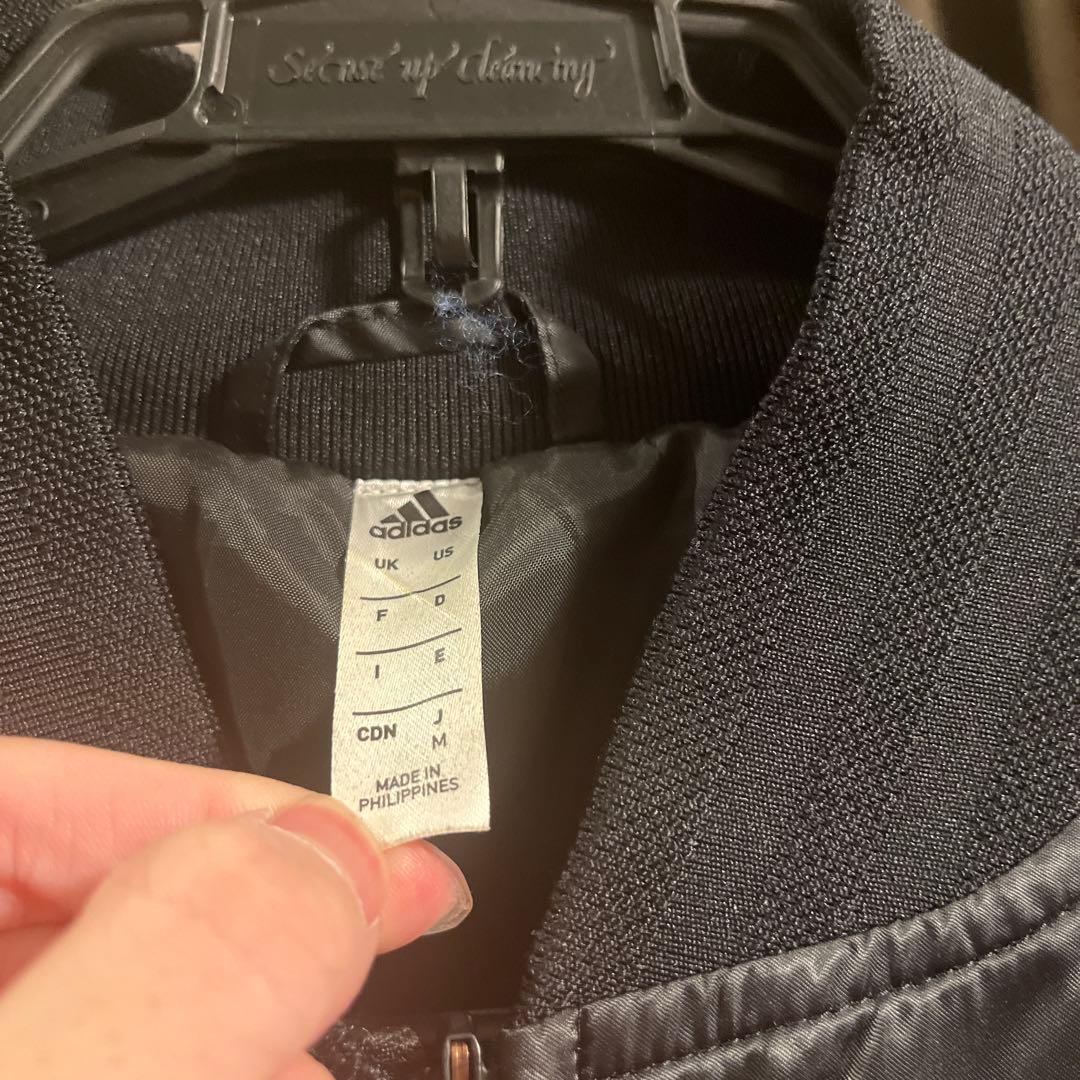 adidas ブラック スカジャン M