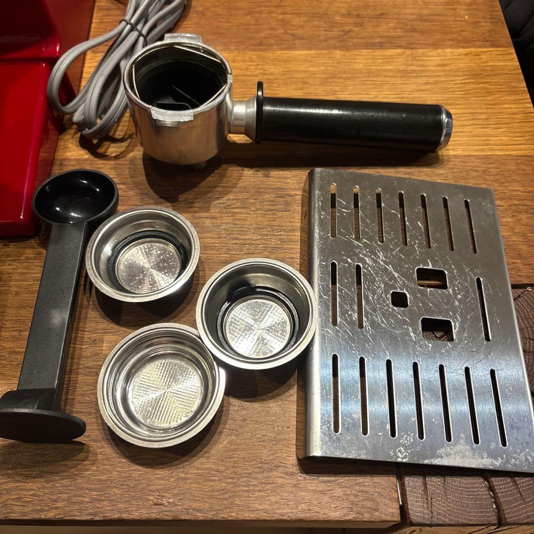 デロンギ エスプレッソマシン ECP3220J RED 動作確認済