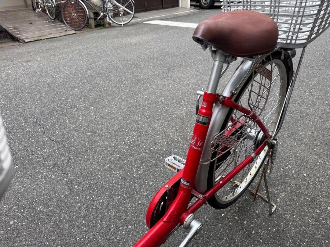 242）全車両格安販売‼️ 26インチ　オートライト　ママチャリ　シティサイクル