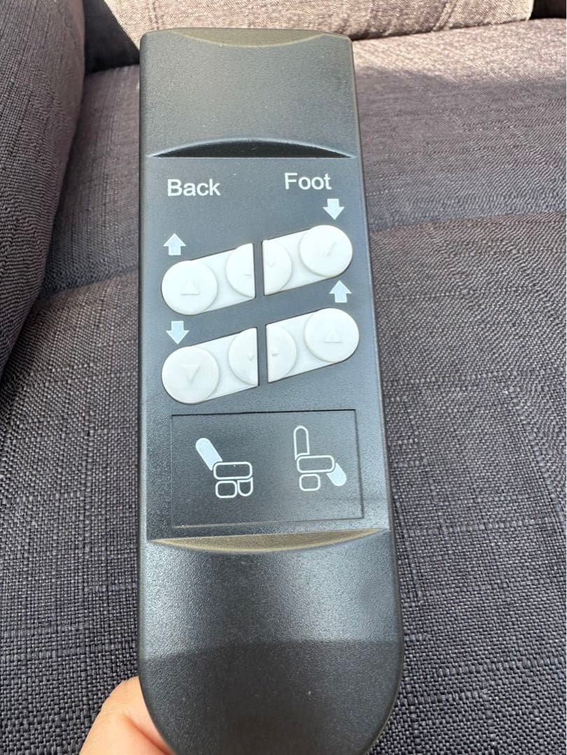 電動　リクライニングチェア