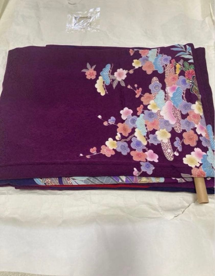 ⭐︎期間限定キャンペーン特価⭐︎美品⭐︎丸昌　紫　振袖古典柄　御所車＋おまけ付き