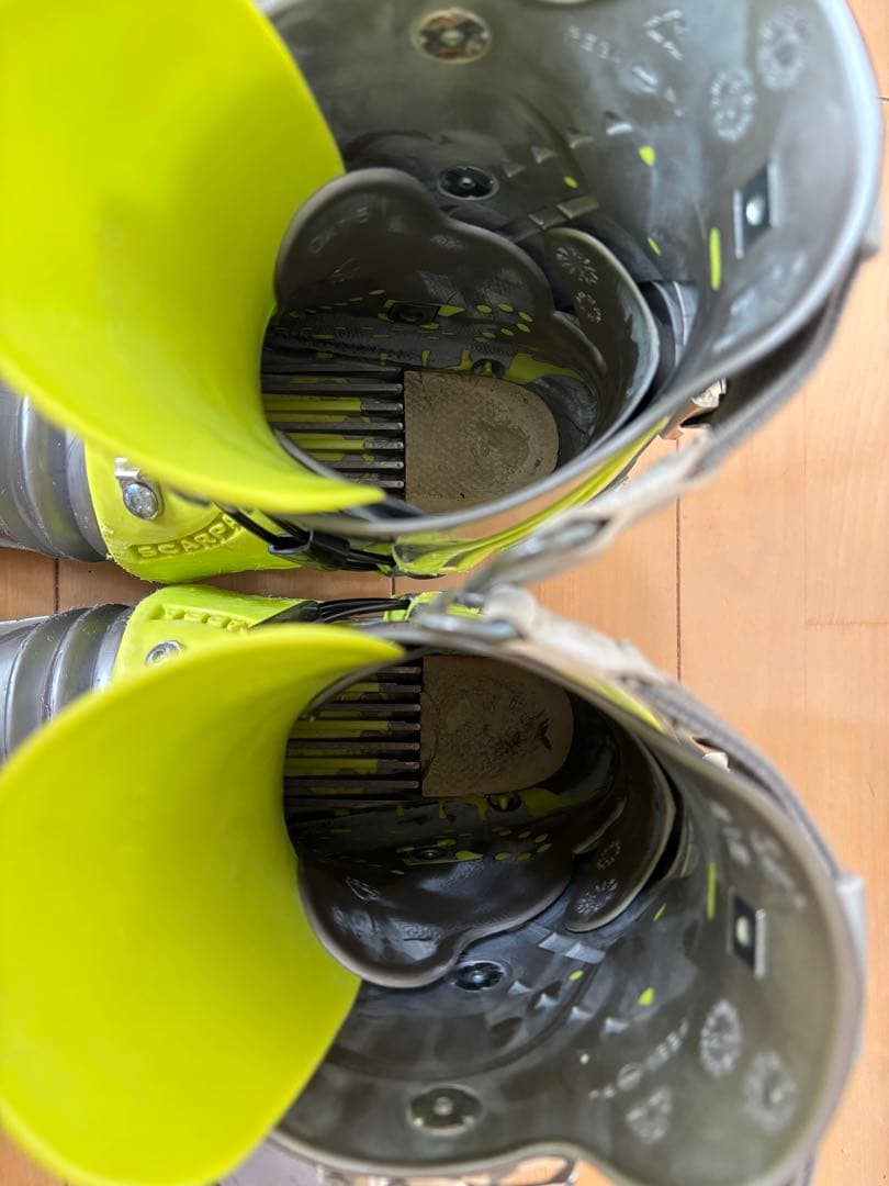 スカルパT1レディース　24センチ