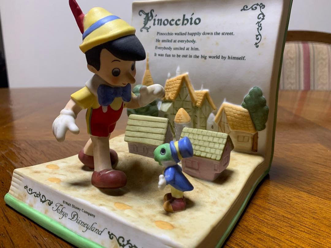 ピノキオ 陶器置物　東京ディズニーランド製