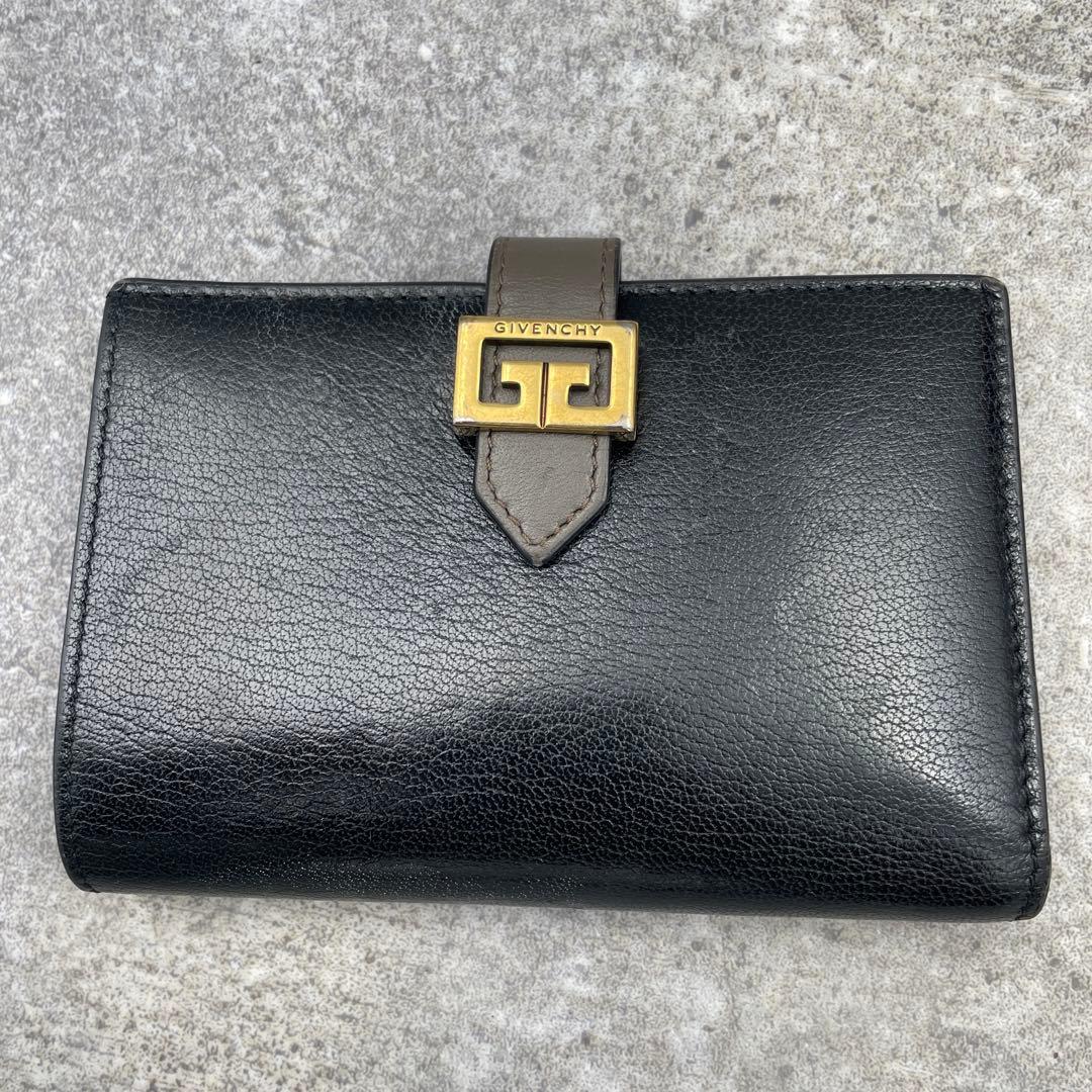 【美品】GIVENCHY ジバンシー 折り財布 黒 ブラック オーブ レザー
