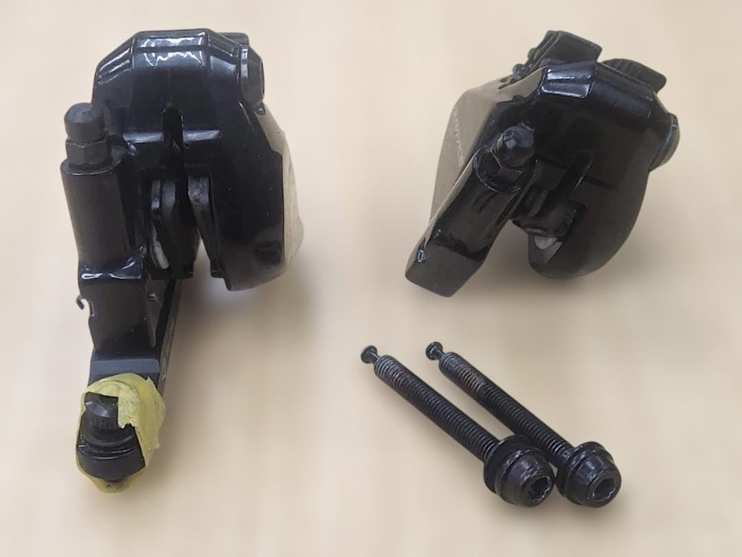 中古シマノ　デュラエース ディスクブレーキキャリパーBR- R9170　前後1P