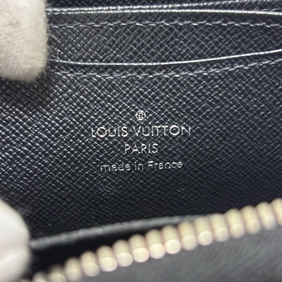 440✨極美品✨現行ICチップ内蔵✨ルイヴィトン エピ ジッピーパース 黒