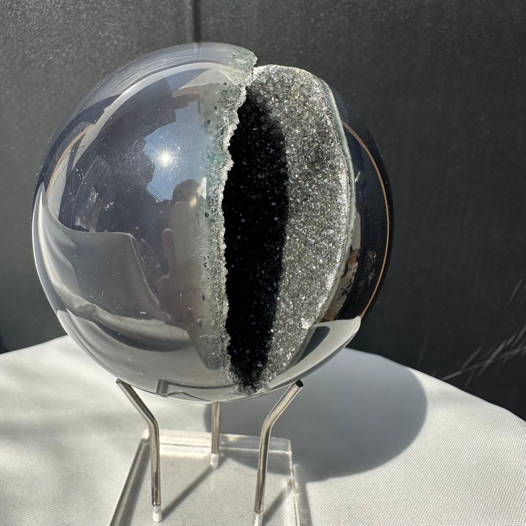 天然石グリーン瑪瑙の笑い口　置物　D.157