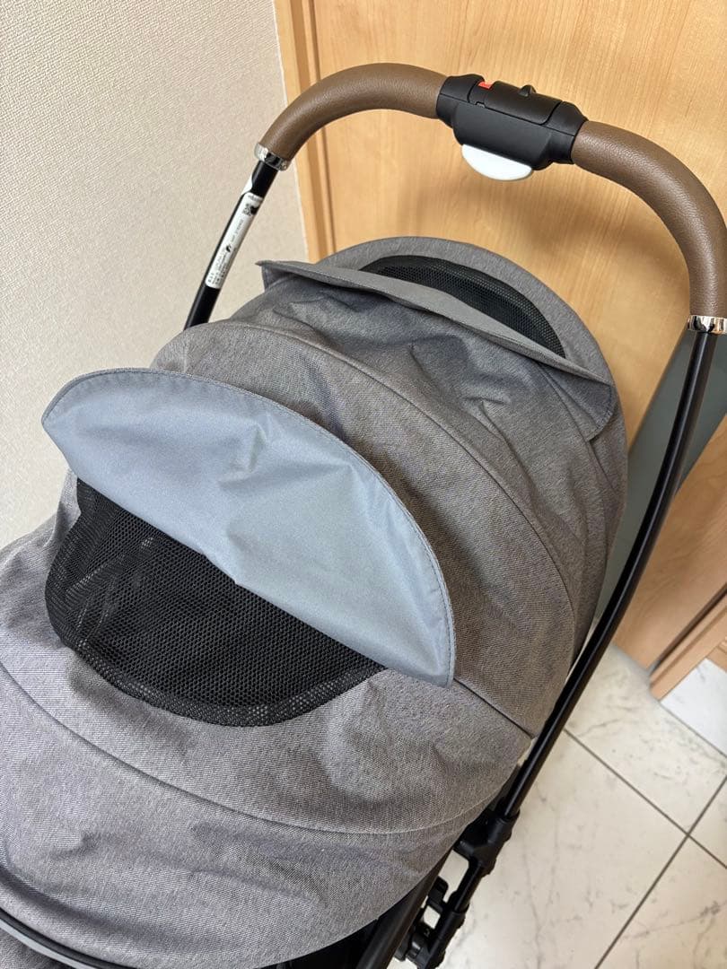 a*a様 Aprica ラクーナクッション　トイザらス購入