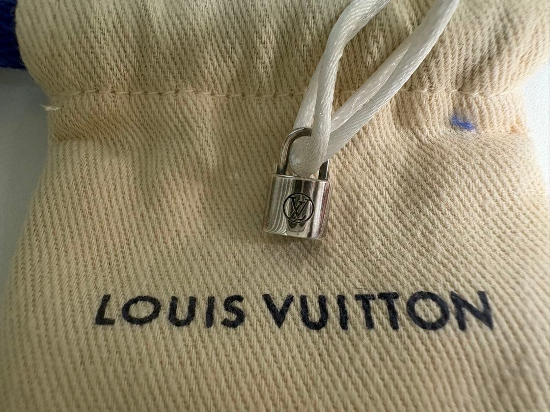 LOUIS VUITTON ルイヴィトン ブレスレット シルバー ロックイット