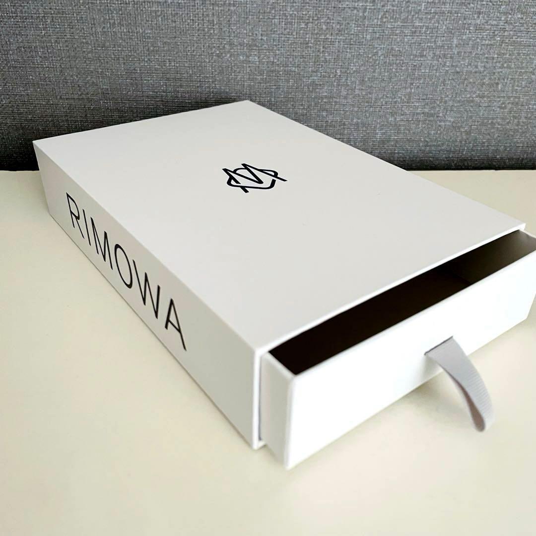 完売✨未使用 リモワ ラゲージチャーム タクシー キーホルダー 箱&保存袋 人気